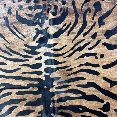 Tiger Print Cowhide Rug Size: 7x6.5 feet Z-104