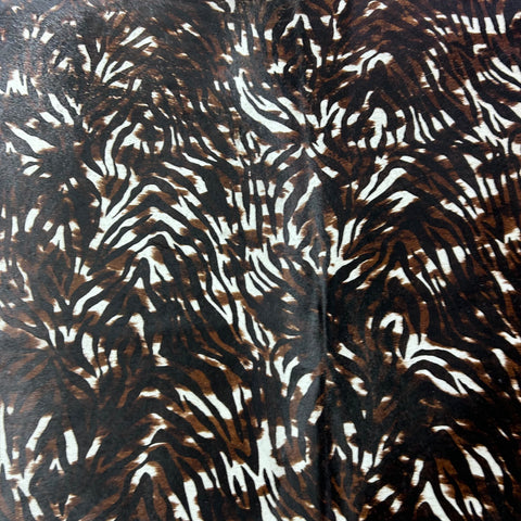 Baby Zebra Printed Cowhide Rug Size: 7x5.5 feet Z-107