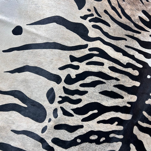 Huge Siberian Tiger Print Cowhide Rug Size: 8x7 feet Z-112