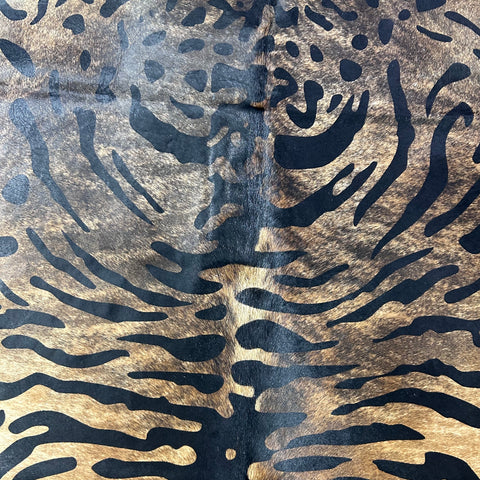 Siberian Tiger Print Cowhide Rug Size: 8x7 feet Z-113