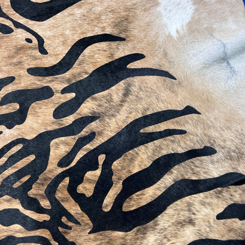Siberian Tiger Print Cowhide Rug Size: 7x7 feet Z-114