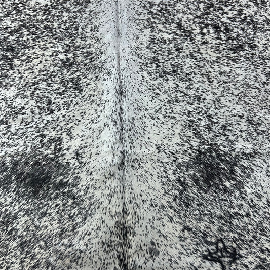 Black and White Speckled Cowhide Rug D-884