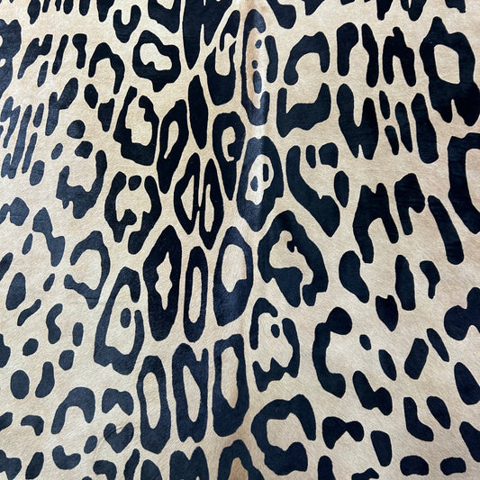 Light Jaguar Cowhide Rug (2 patches) Size: 6.7x6 feet Y-129