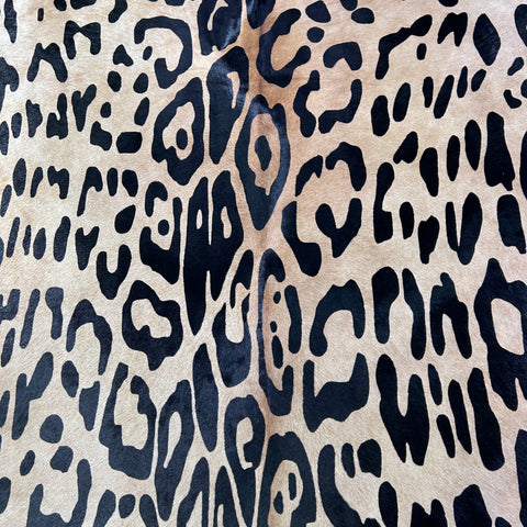 Light Jaguar Cowhide Rug Size: 7.7x6 feet Y-130