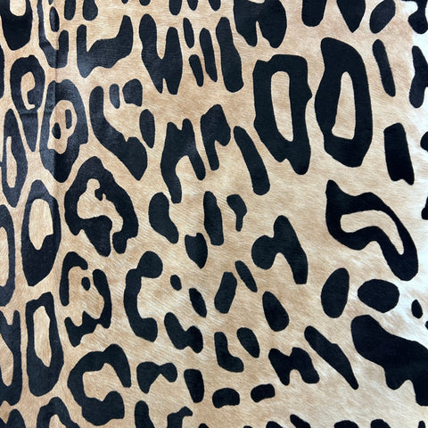 Light Jaguar Cowhide Rug Size: 7x6 feet Y-132
