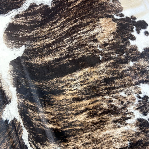 Gorgeous Huge Brazilian Brindle Cowhide Rug Size: 8x7 feet Z-123