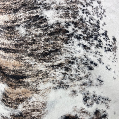 Beautiful Tricolor Brindle Cowhide Rug (beige and black tones) Size: 8x7 feet Z-125