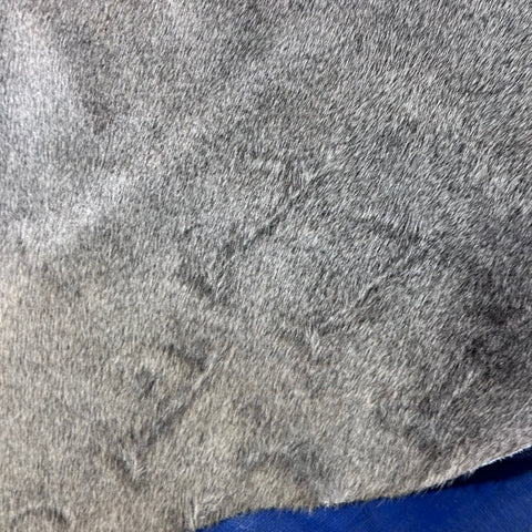 Natural Grey Cowhide Rug (fire brands + some beige spots) Size: 7x6 feet Z-294