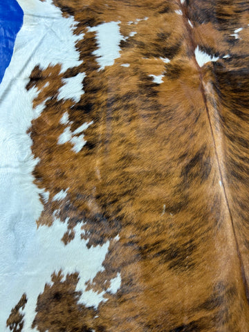 Tricolor Cowhide Rug (light brown) Size: 7x6.2 feet D-413