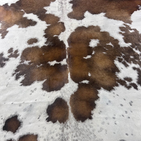 Brown and White Reddish Cowhide Rug (2 patches) Size: 7x6.5 feet X-015