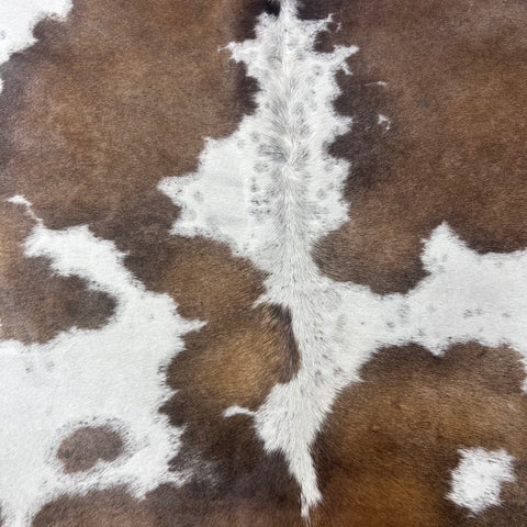 Brown and White Reddish Cowhide Rug (2 patches) Size: 7x6.5 feet X-015