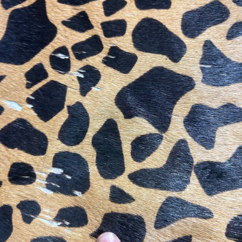 Baby Giraffe Print Cowhide Rug (some bald spots) Size: 7.5x5.5 feet Z-128