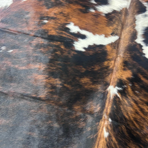 Tricolor Cowhide Rug (47 sq ft) Size: 7x6.7 feet Colombia-66