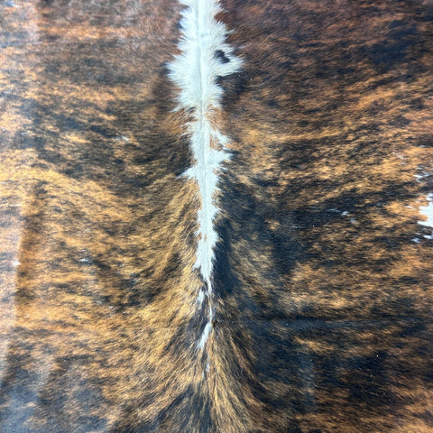 Tricolor Cowhide Rug (48 sq ft) Size: 8x7 feet Colombia-65