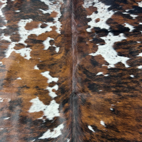 Tricolor Speckled Cowhide Rug (38 sq ft) Size: 7x6.5 feet Colombia-243