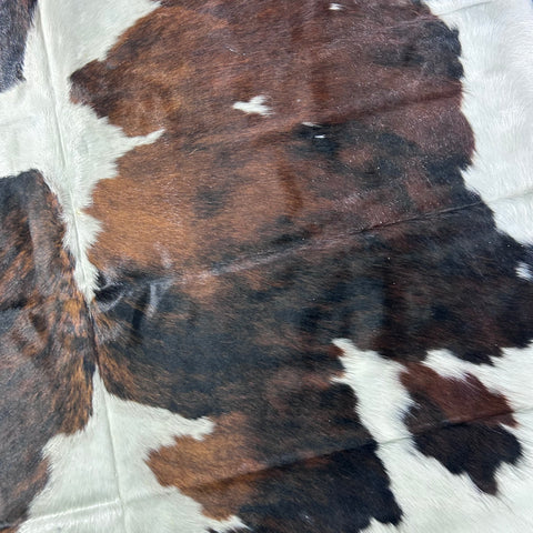 Tricolor Speckled Cowhide Rug (47 sq ft) Size: 7.7x6.5 feet Colombia-62