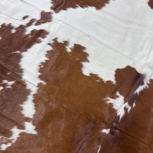 Brown & White Huge Cowhide Rug Size: 8x7 feet Z-302