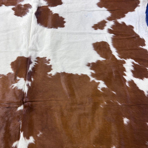 Brown & White Huge Cowhide Rug Size: 8x7 feet Z-302