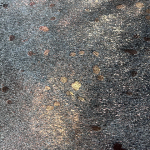 Bronze Metallic Acid Washed Grey Cowhide Rug Size: 7x6.5 feet X-017