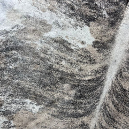 Gorgeous Light Brindle Cowhide Rug Size: 8x7 feet Y-147