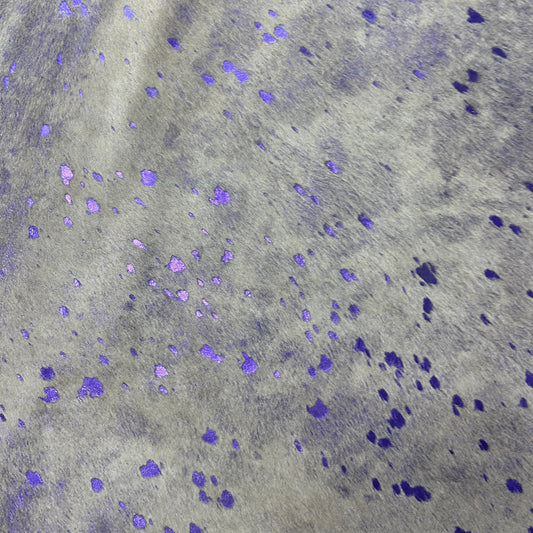 Purple Metallic on Beige Background Cowhide Rug Size: 7.2x6 feet Y-149