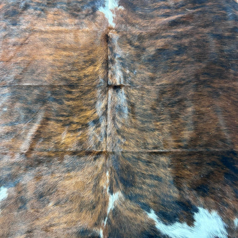 Huge Tricolor Cowhide Rug (51 sq ft) Size: 8x7 feet Colombia-17