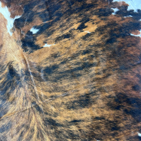 Huge Tricolor Cowhide Rug (51 sq ft) Size: 8x7.5 feet Colombia-23