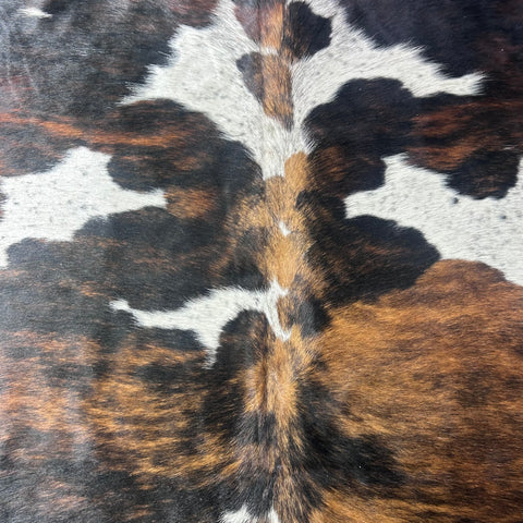 Tricolor Cowhide Rug (HUGE) Size: 8x7 feet X-031