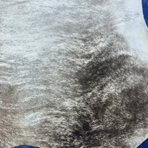 Light Brindle Cowhide Rug (44 sq ft) Size: 7.2x7 feet Colombia-63