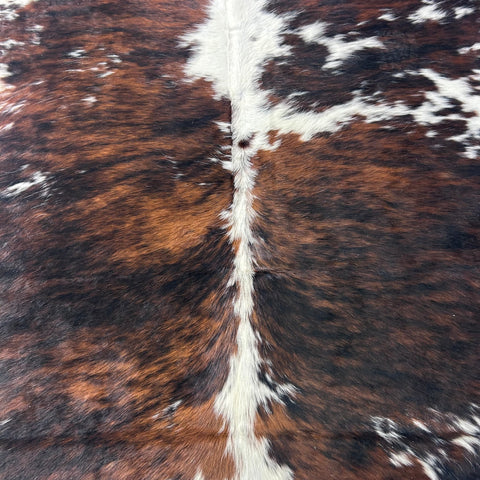 Tricolor Cowhide Rug (37.50 sq ft) Size: 7x6.5 feet Colombia-133