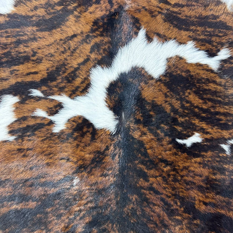 Tricolor Calf Skin Size: 37x37" D-993