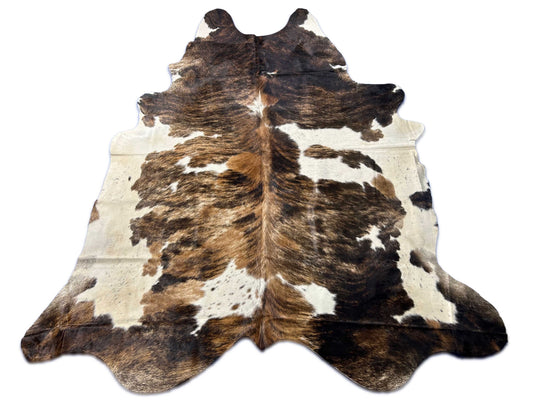 Brazilian Tricolor Speckled Cowhide Rug - Size: 9x7.7 feet O-402