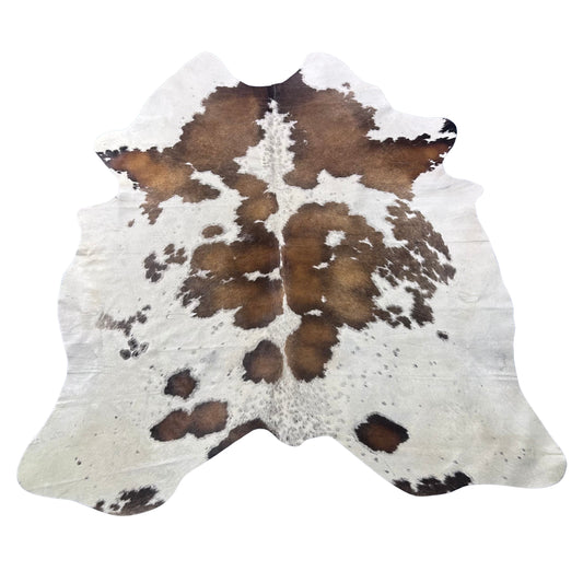 Brown and White Reddish Cowhide Rug (2 patches) Size: 7x6.5 feet X-015
