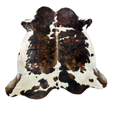 Tricolor Cowhide Rug Size: 7x7 feet X-041