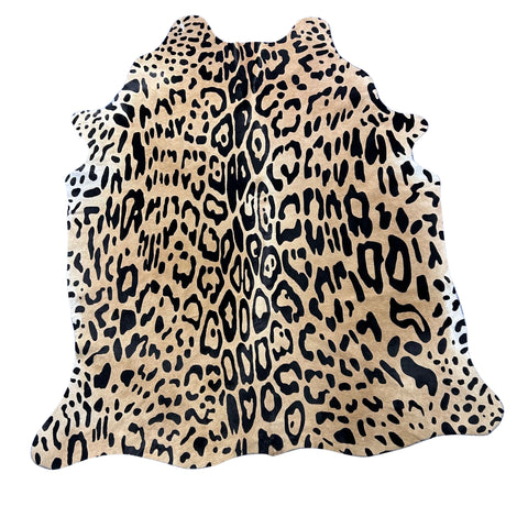 Light Jaguar Cowhide Rug Size: 7x5.5 feet Y-128
