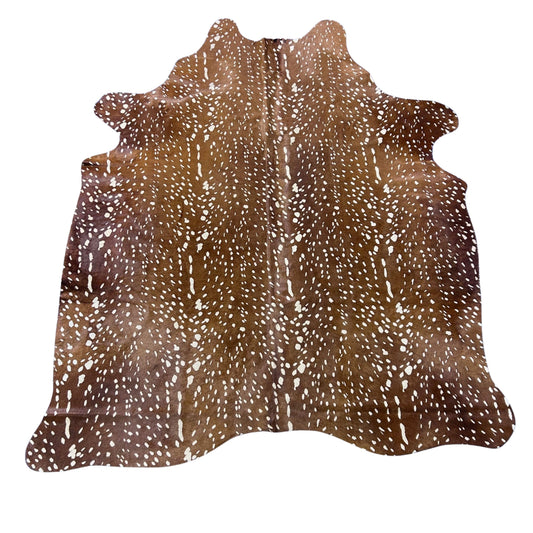 Axis Deer Print Cowhide Rug (Medium background) Size: 7x6 feet Y-167