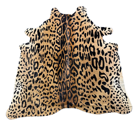 Jaguar Printed Cowhide Rug (some blury lines) Size: 7x6 feet Y-175