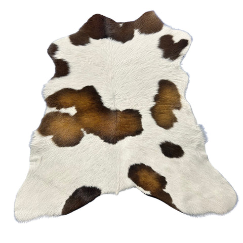Tricolor Calf Skin Size: 36x34" Z-319