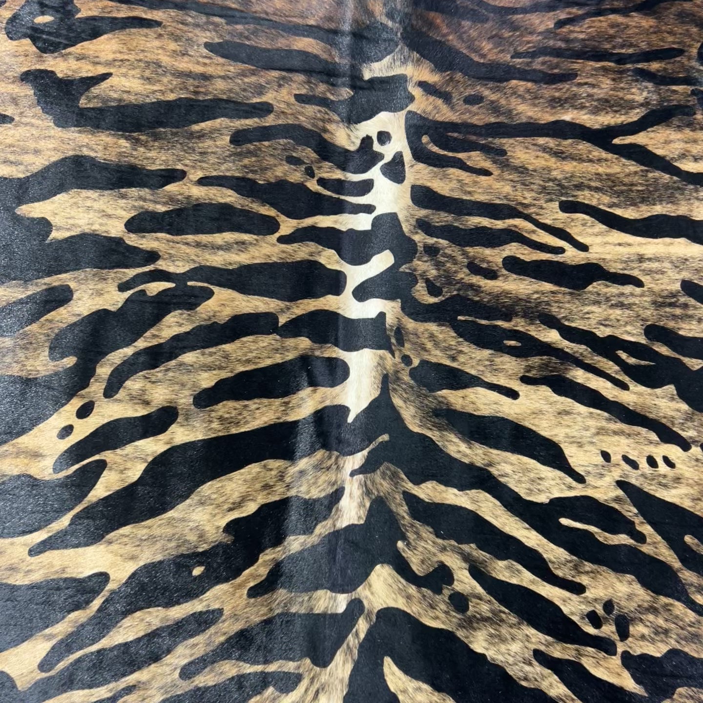 Tiger Brindle Cowhide Rug Size: 7.5x6.5 feet Y-079