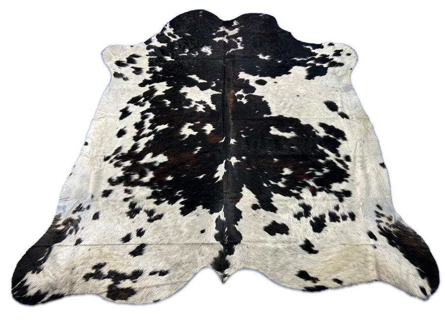 Speckled Tricolor Cowhide Rug (almost black but is tricolor) 7.5x7.5 feet D-008