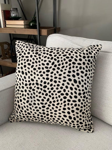 Cheetah Print Cowhide Cushion Cover - Size: 19.5 in x 19.5 in A-2081