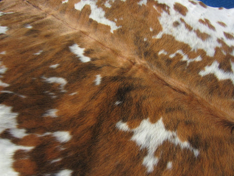 Speckled Tricolor Cowhide Rug Size: 7 1/4' X 6 1/2' Speckled Brown and White Cowhide Rug B-001