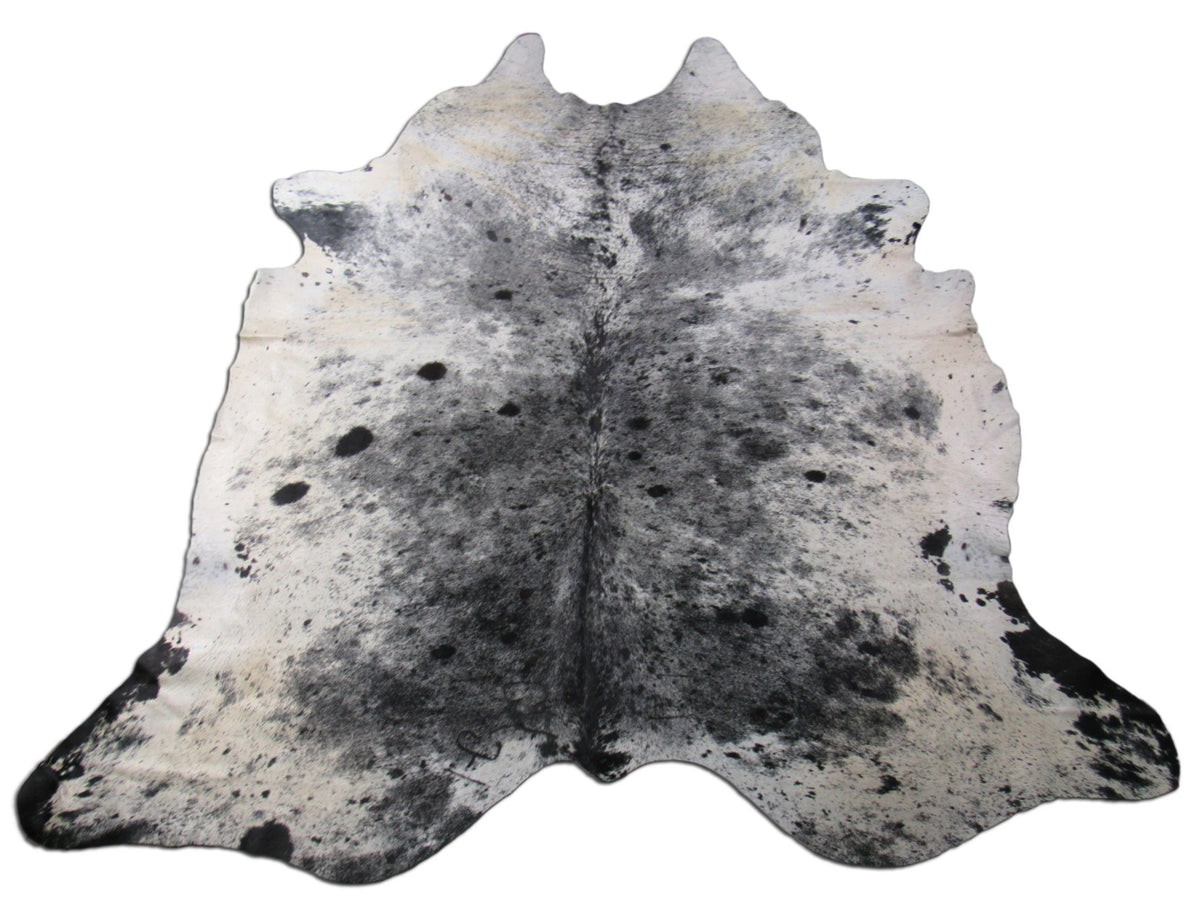 Salt & Pepper Cowhide Rug (neck has some beige/ mainly black and white) Size: 8 1/4x7 1/4 feet B-262