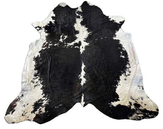 Black & White Hereford Cowhide Rug (longish hair) Size: 8.2x7.2 feet C-1680