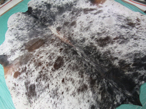 Salt & Pepper Tricolor Cowhide Rug Size: 7.5x7.7 feet M-1233