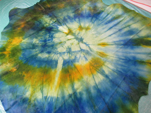 Tie Dye Cowhide Rug - Size: 7 1/4' x 7' C-1352