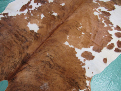 Gorgeous Tricolor Cowhide Rug (mainly light brown tones) Size: 7.7x6.5 feet M-1307