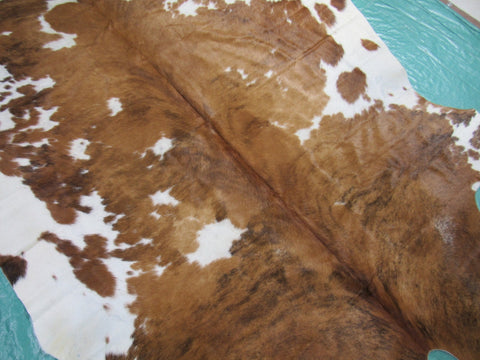 Gorgeous Tricolor Cowhide Rug (mainly light brown tones) Size: 7.7x6.5 feet M-1307