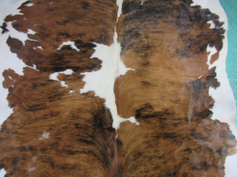 Light Gorgeous Tricolor Cowhide Rug Size: 7.5x7 feet M-1320