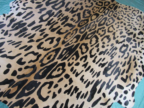 Jaguar Print Cowhide Rug (has a small patch) Size: 7x6 feet C-1662